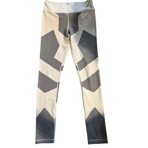 Nero Size Small Yoga Pants With Geometric Shape White/grey/black Soft